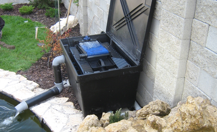 Prietokov� filter do jazierka - Filtra�n� syst�m Oase BioTec ScreenMatic