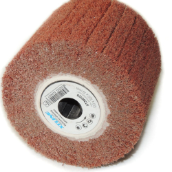 XTline XT390120 Nyl�nov� br�sny valec 120x100 mm, zr. 120