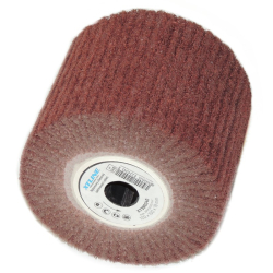 XTline XT390240 Nyl�nov� br�sny valec 120x100 mm, zr. 240